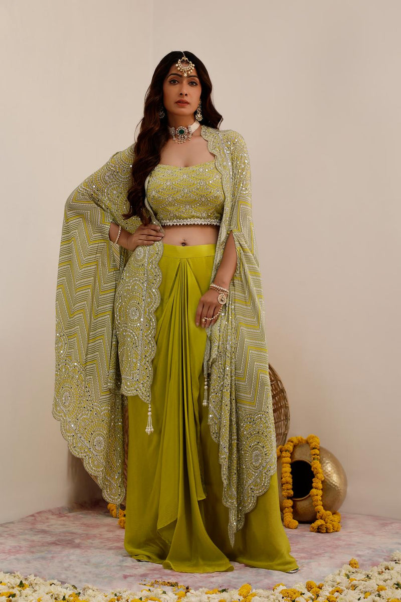 5 Janmashtami special easy-to-style festive looks | Surkh Syahi