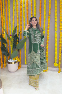 Son Chidhaiya - A-Line Kurta Set (Green & Mustard)