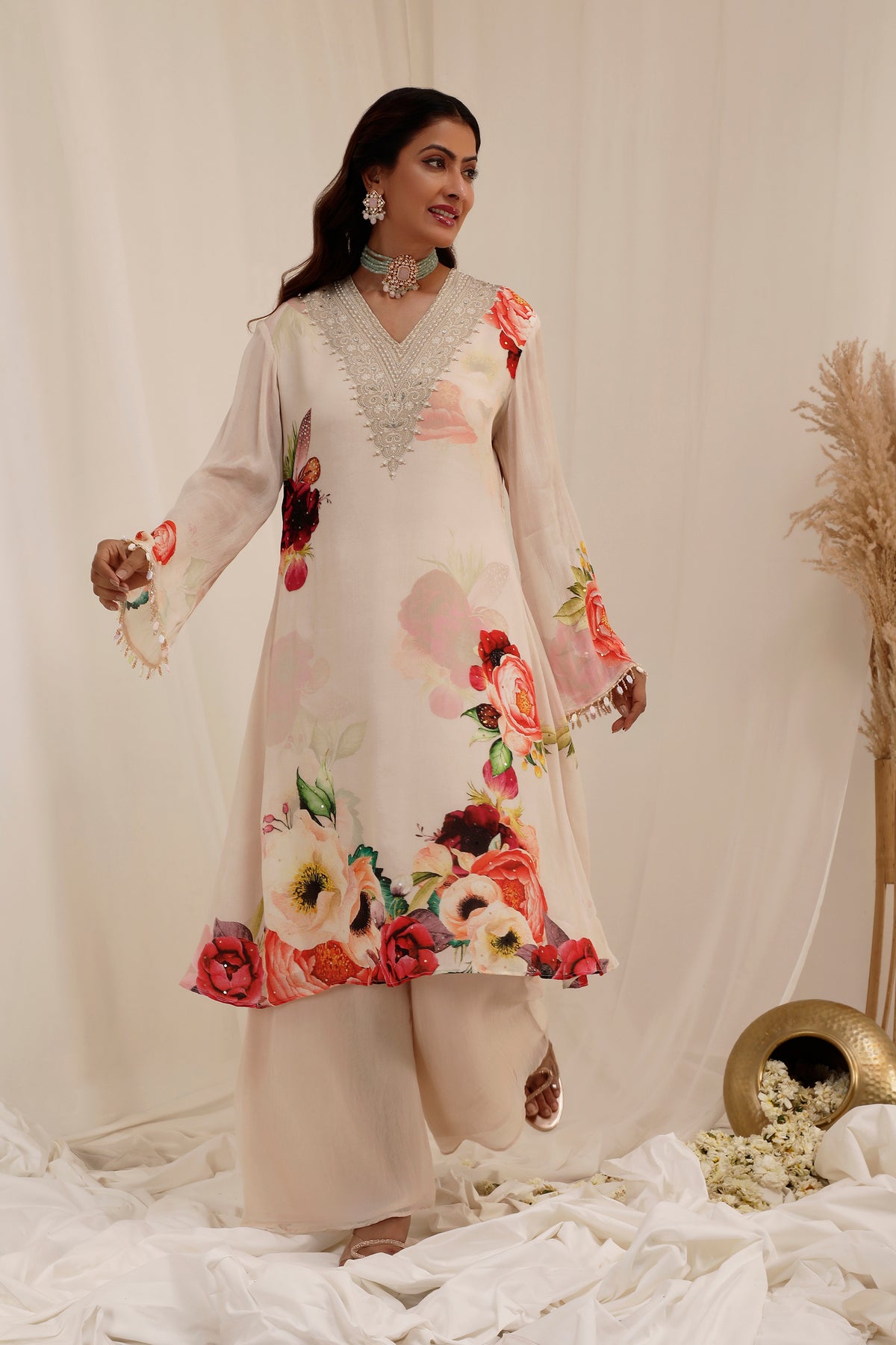 Gul Dasta A-line kurta set