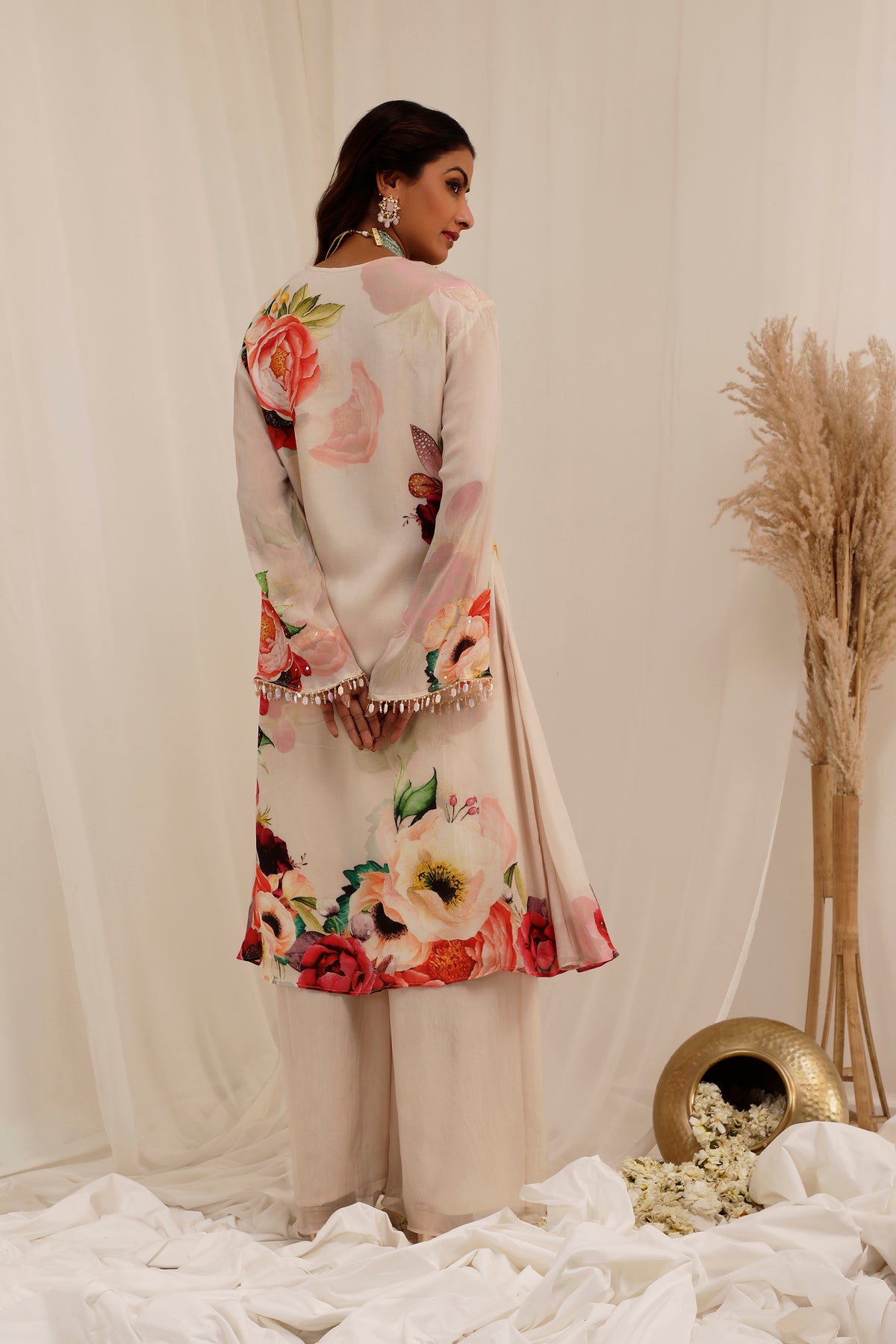 Gul Dasta A-line kurta set