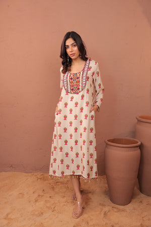 Monsoon fashion hacks every woman should know while wearing dresses