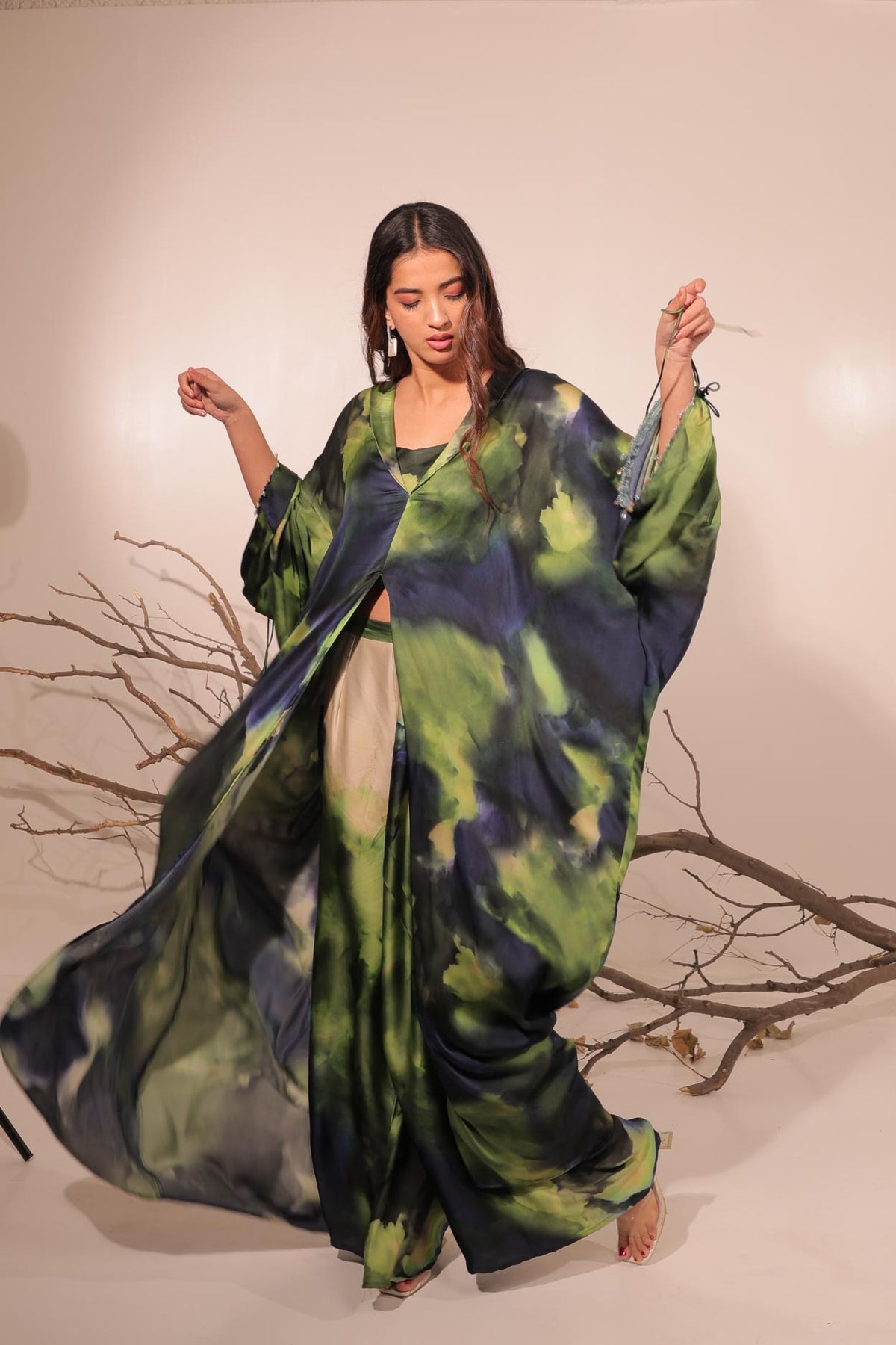 Jheel - Long Kaftan Set