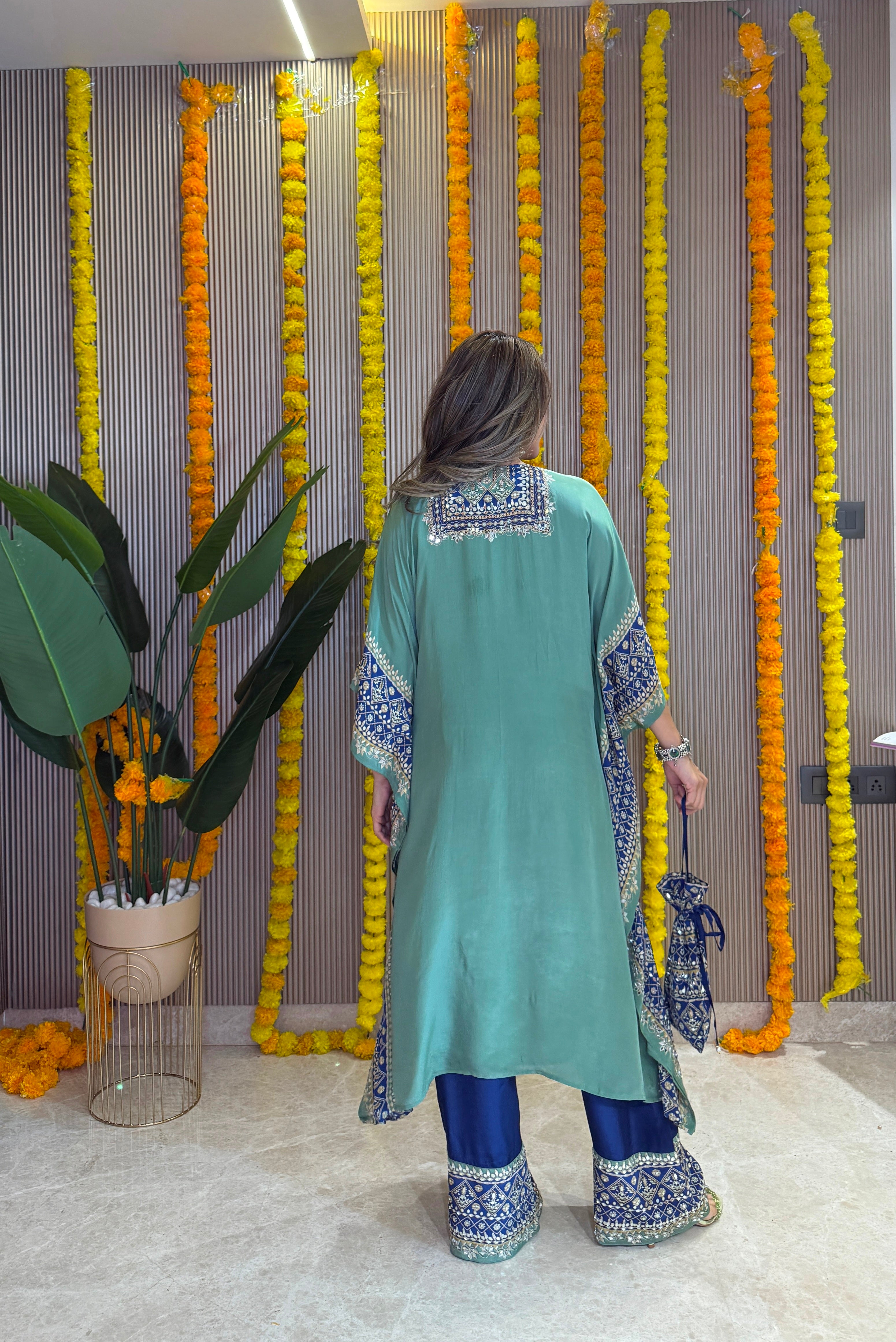 Salma Sitara - Kaftan Set - Sage green and blue