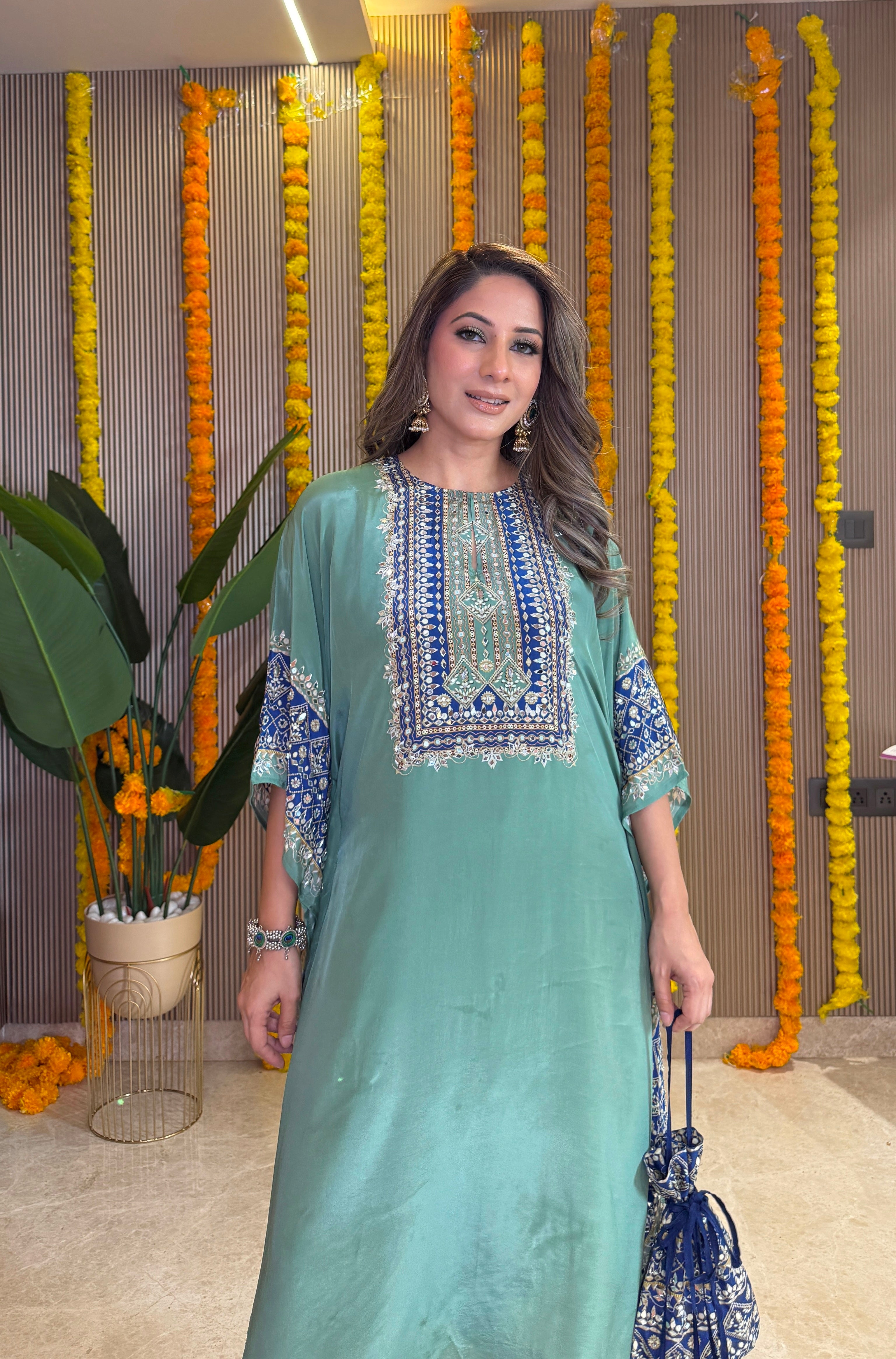 Salma Sitara - Kaftan Set - Sage green and blue