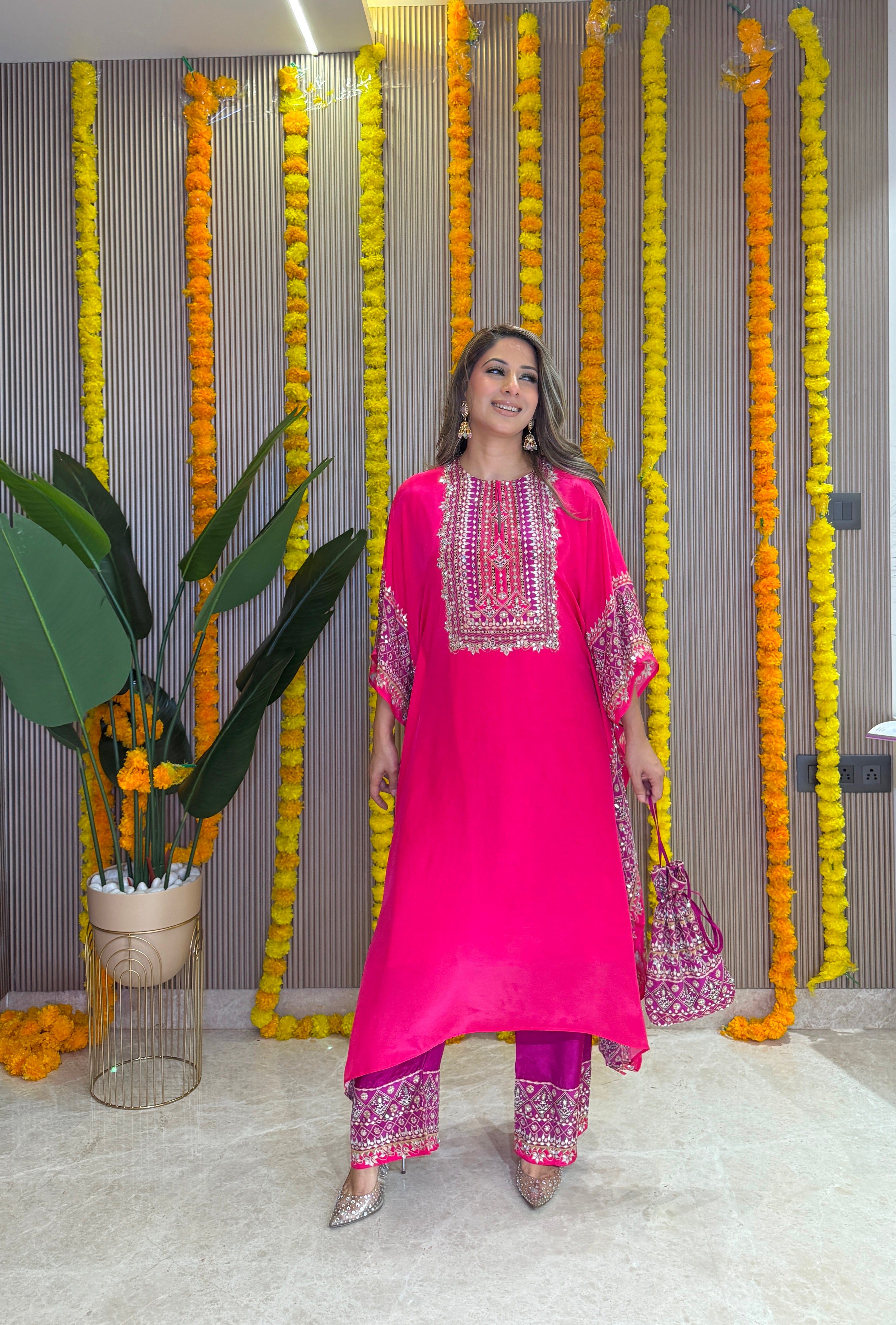 Salma Sitara - Kaftan Set - Raspberry pink and Magenta