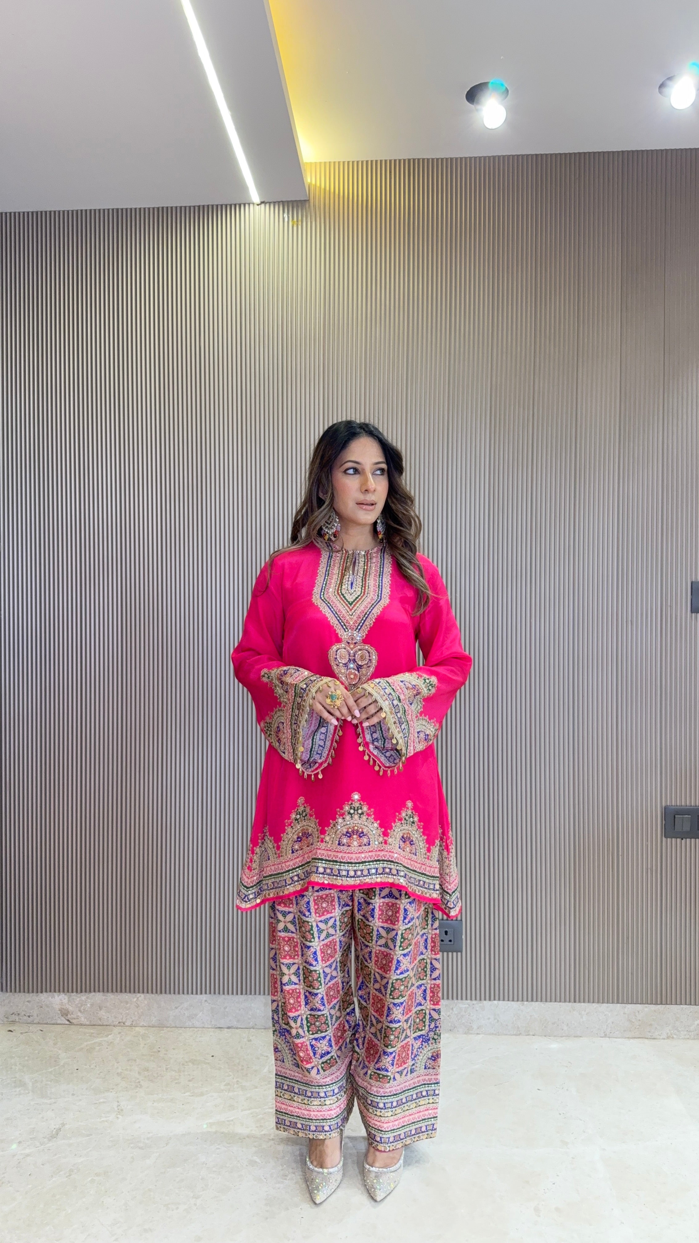 NAVRANG KURTA SET