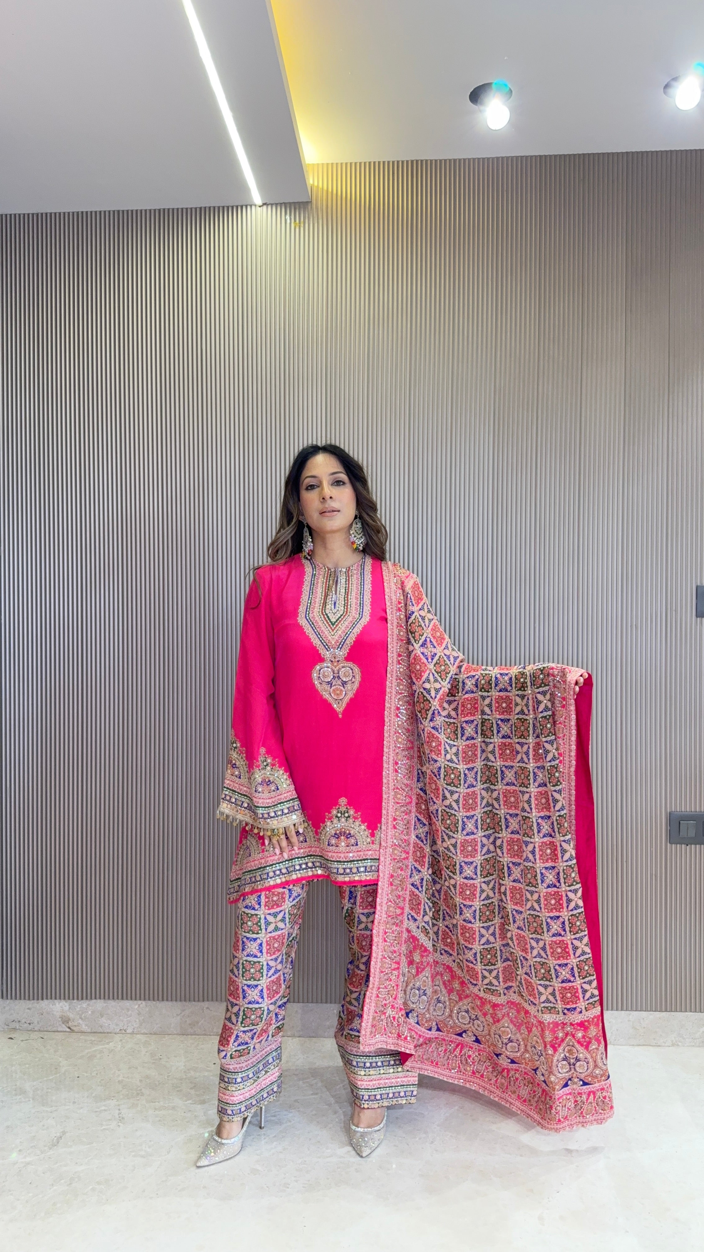 NAVRANG KURTA SET