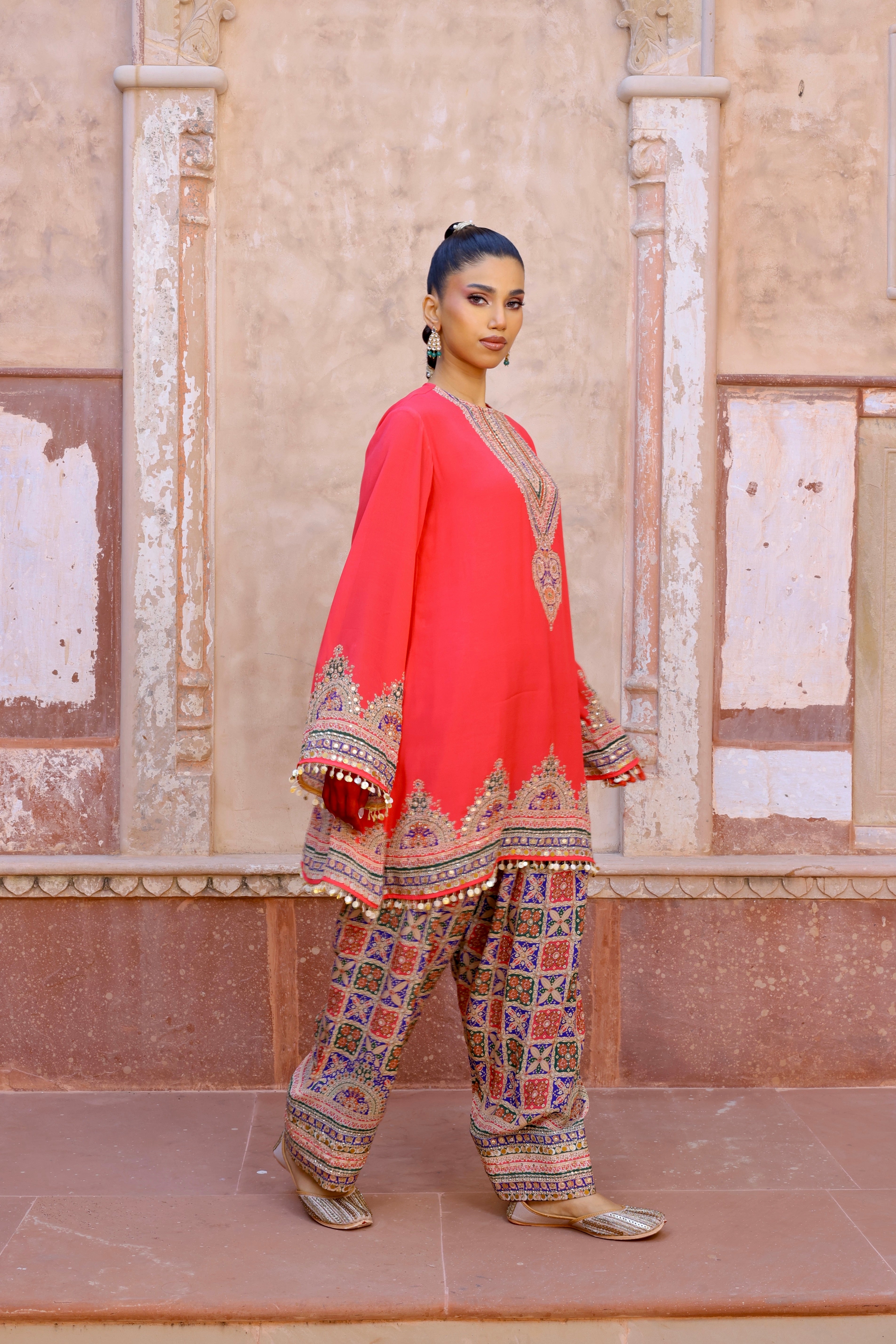 NAVRANG KURTA SET