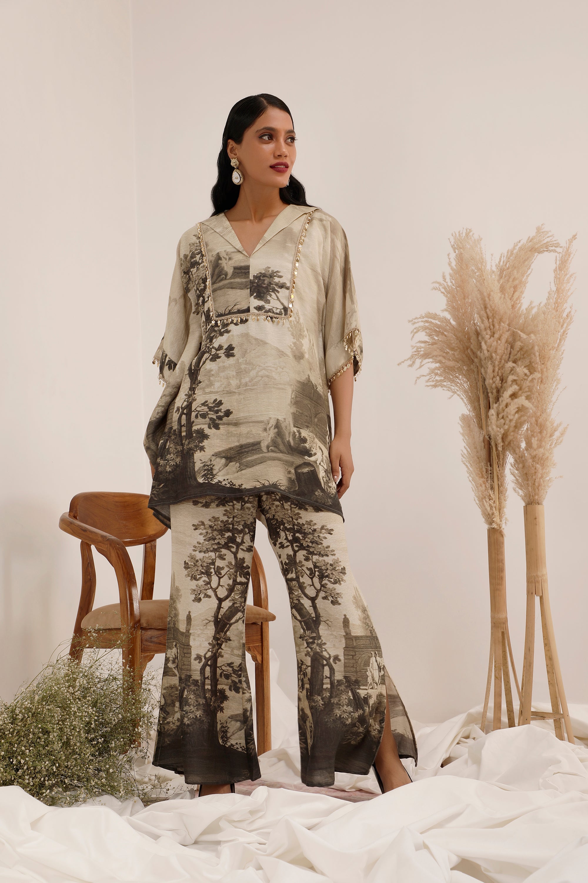 Vanya Monochrome  - Kaftaan set